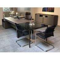 Escritorio de oficina ejecutiva