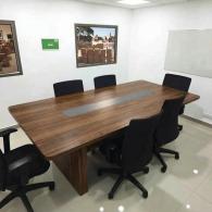 Mesa de juntas LEMBAGA