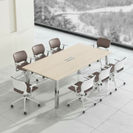 Mesa de conferencias de oficina