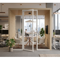 Cabina de oficina de madera