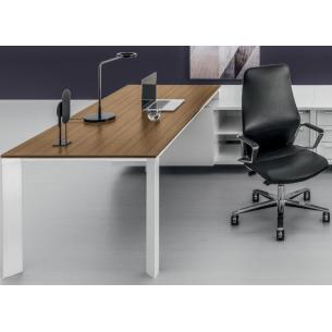 Escritorio de oficina en laminado